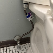 Toilet-Tank-Rebuild-in-Darien-IL-Completed-by-Golden-Pipes-Plumbing 1